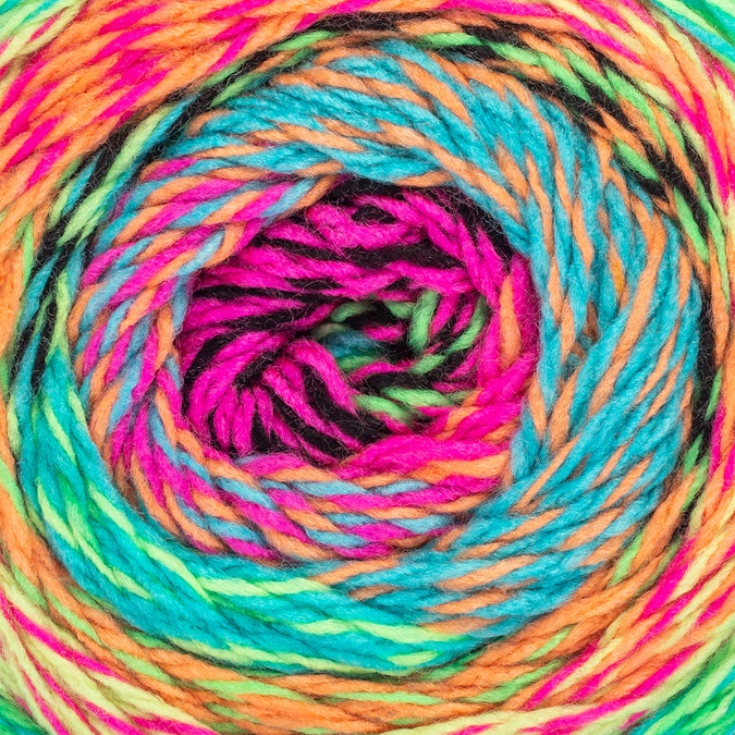 roll with it tweed yarn in crayon