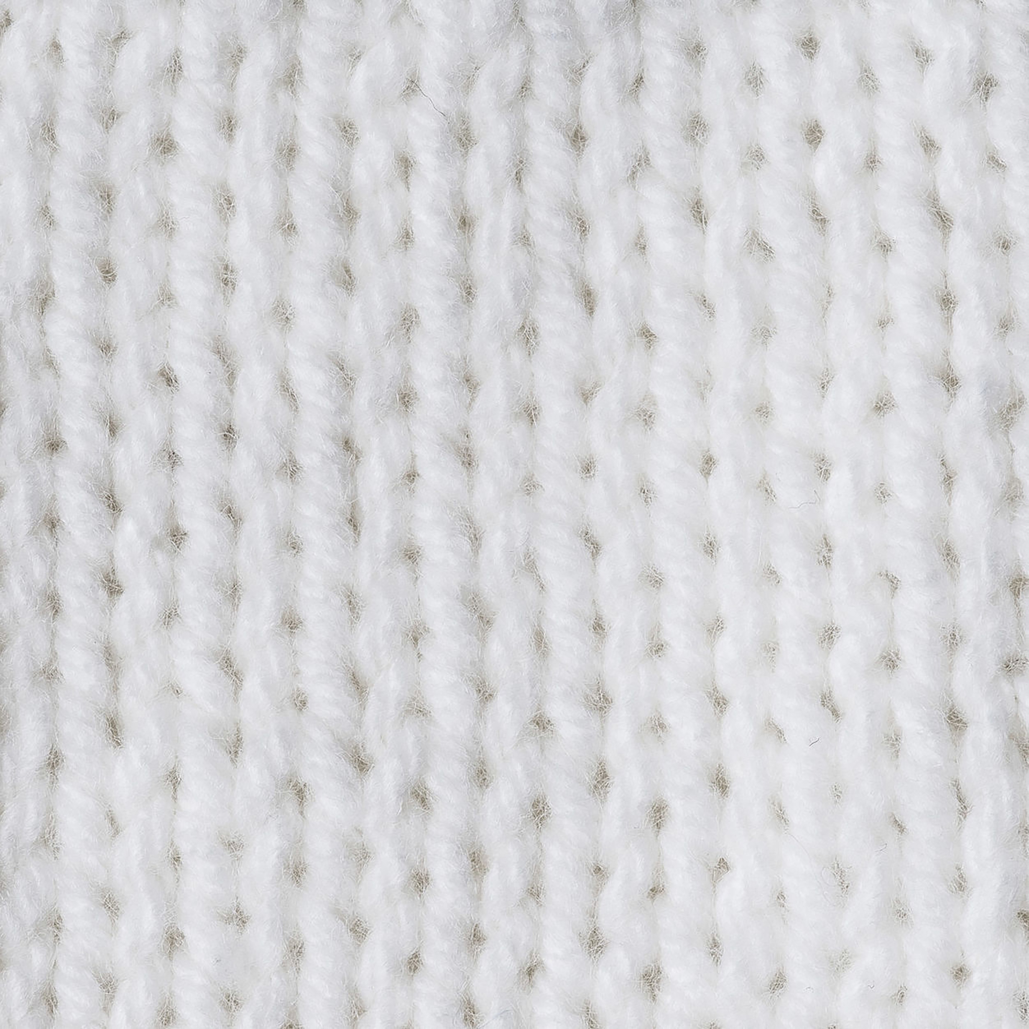 294010-10501 One Pound Yarn-White